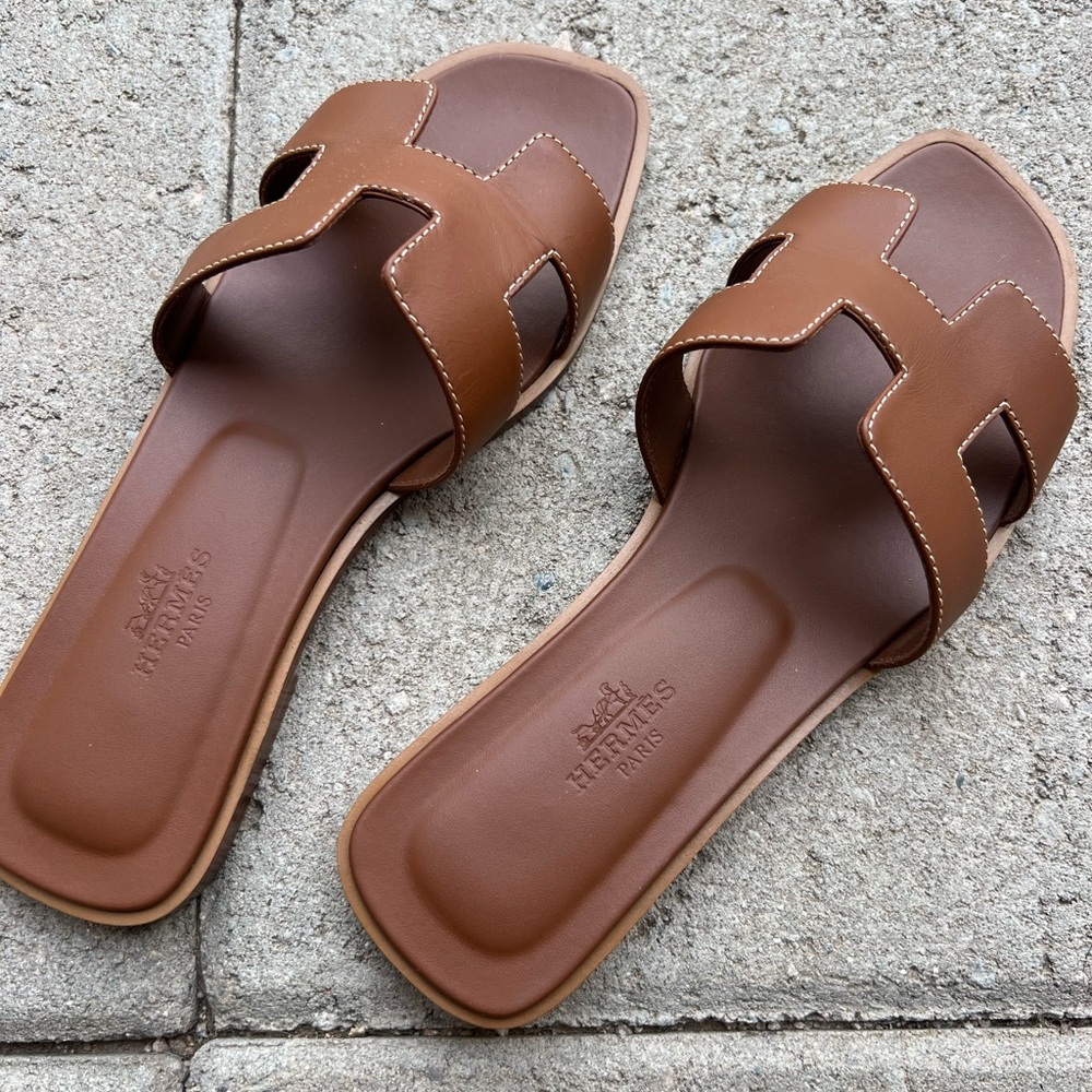 Hermès Tan Leather Sandals, Soles- size euro 35/us 5-5.5 ORAN Sandal - Picture 9 of 15